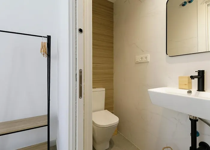 Comfort And Design En Gran Via De Colon Apartment *