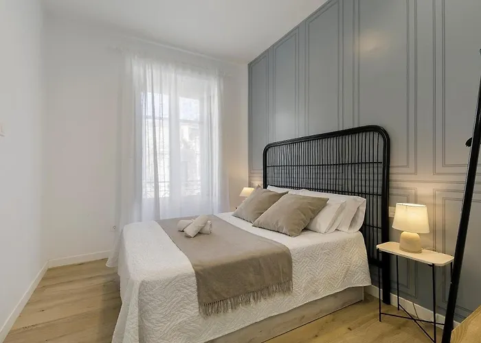 Comfort And Design En Gran Via De Colon Apartment
